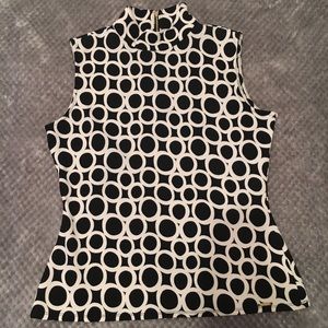 Calvin Klein Women’s Top - Black and White Print